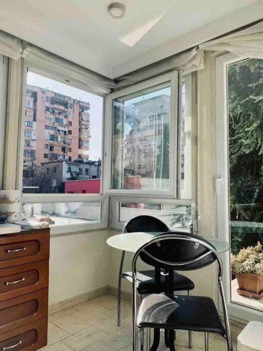 Chic Retreat - Stylish In Bllok, Apartment *